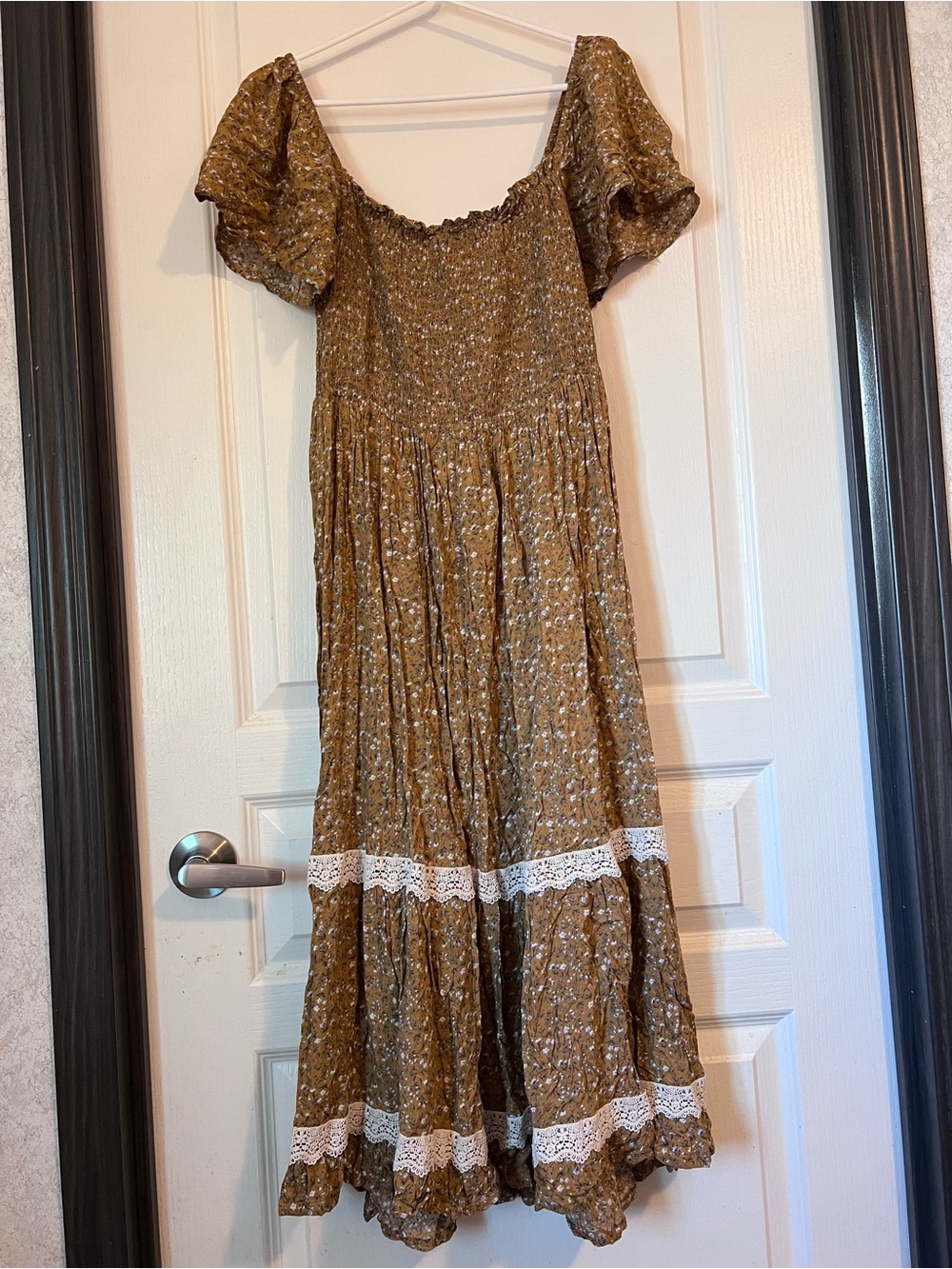 In Loom Smocked Floral Midi Dress